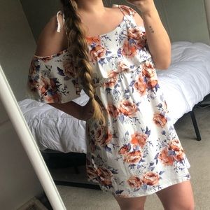First Love Floral Dress Size Extra Large